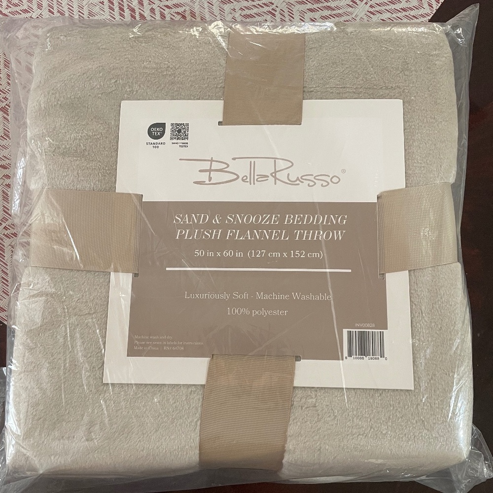 Plush Flannel Throw